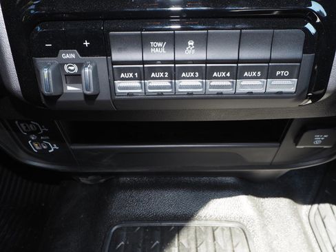 New 2026 RAM 3500 Big Horn image 22