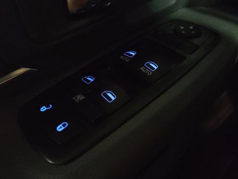 Used 2016 RAM 1500 Big Horn image 27