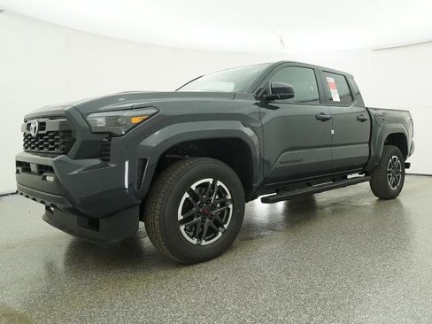 New 2025 Toyota Tacoma TRD Sport image 6