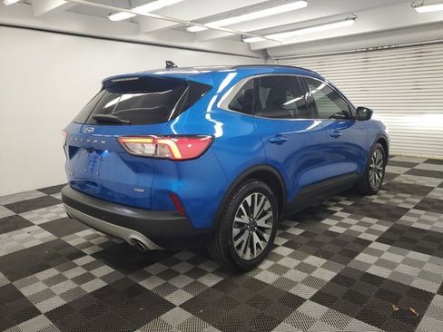 Used 2020 Ford Escape Titanium image 6