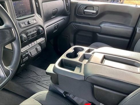 Used 2019 Chevrolet Silverado 1500 Custom w/ Custom Max Trailering Package image 17