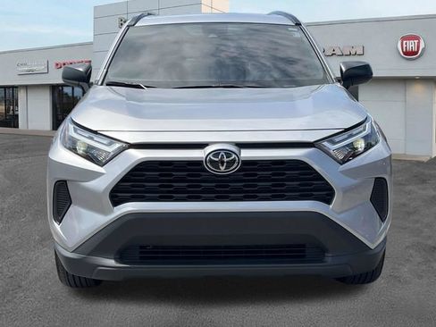 Used 2025 Toyota RAV4 LE AWD/4WD image 2