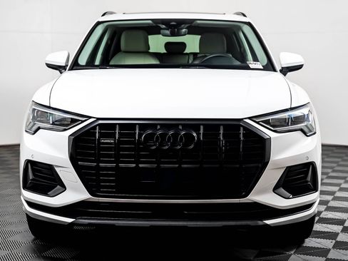 Certified 2023 Audi Q3 2.0T Premium w/ Convenience Package AWD/4WD image 6