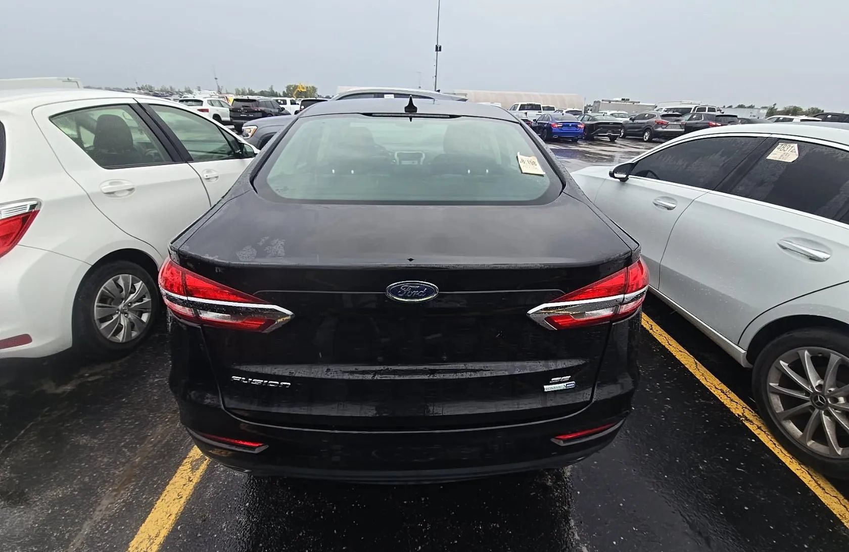 Used 2019 Ford Fusion SE AWD/4WD image 4