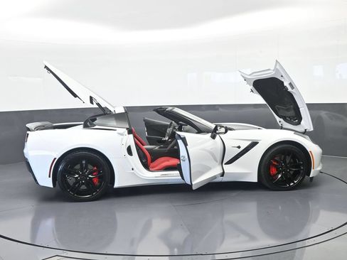 Used 2016 Chevrolet Corvette Stingray Coupe w/ Battery Protection Package RWD image 64