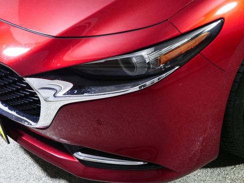 Used 2021 MAZDA MAZDA3 2.5 Turbo Sedan w/Premium Plus image 16