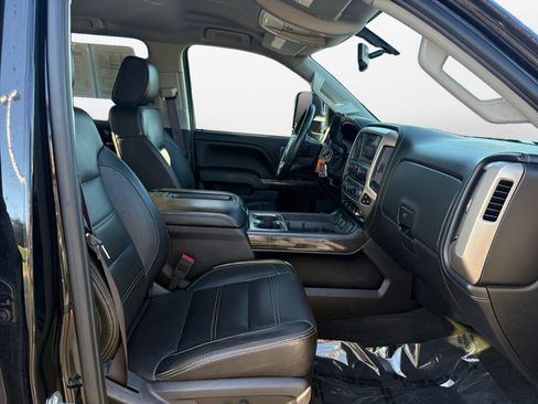Used 2015 GMC Sierra 2500 Denali AWD/4WD image 17