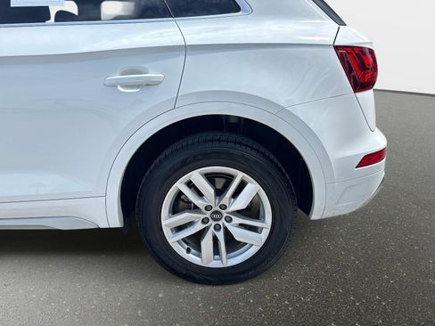 Certified 2024 Audi Q5 2.0T Premium AWD/4WD image 10