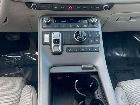 Used 2023 Hyundai Palisade Limited AWD/4WD image 22