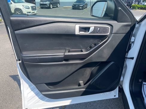 Used 2021 Ford Explorer 4WD image 13