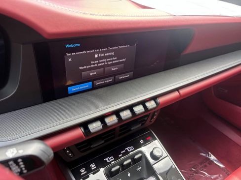 Used 2025 Porsche 911 Carrera S w/ Sportdesign Package RWD image 32