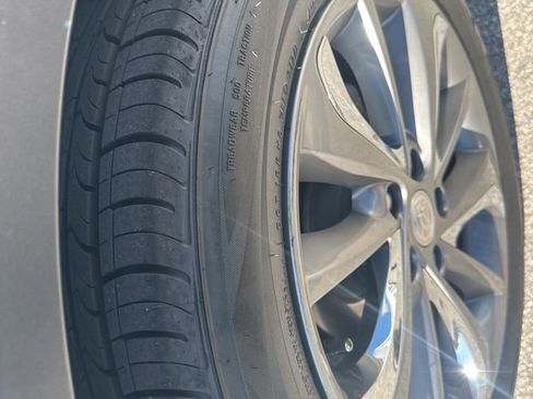 Used 2021 Buick Encore GX Essence w/ Advanced Technology Package image 23