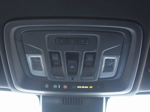 Used 2025 Chevrolet Silverado 2500 High Country w/ Technology Package image 42