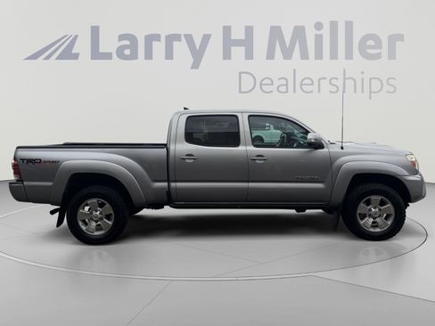 Used 2014 Toyota Tacoma 4x4 Double Cab w/ TRD Sport Package image 6