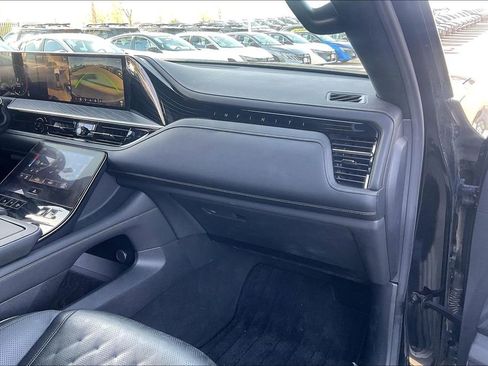 Used 2025 INFINITI QX80 Autograph image 16