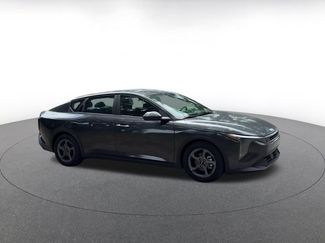 Used 2025 Kia K4 FWD video 2