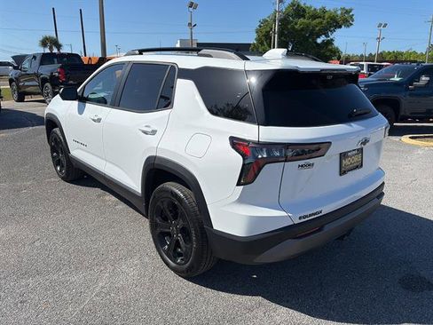 New 2026 Chevrolet Equinox LT FWD image 6