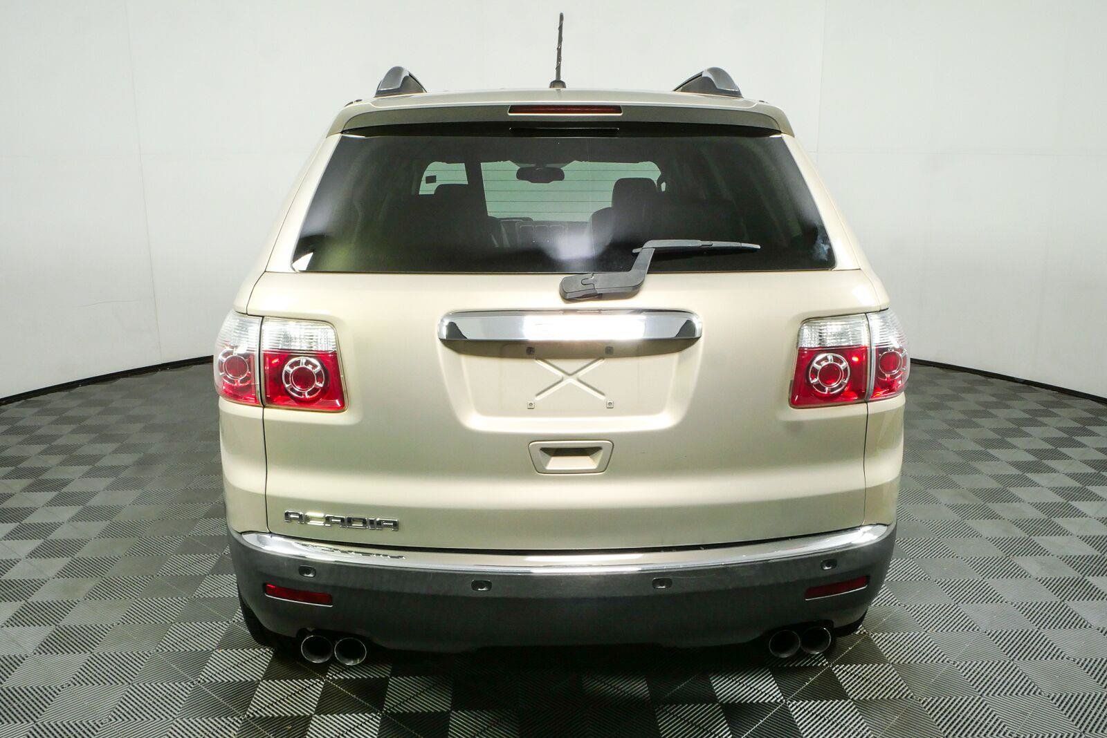 Used 2008 GMC Acadia SLT w/ Convenience Package FWD image 26