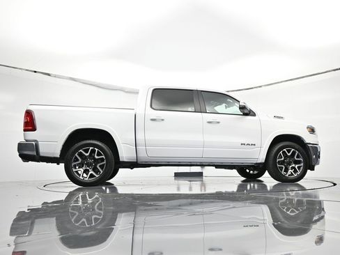 Used 2025 RAM 1500 Laramie image 39