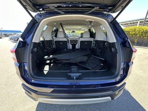 Used 2024 Honda Pilot Elite image 33