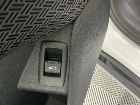 Certified 2025 BMW X1 xDrive28i w/ Convenience Package image 25