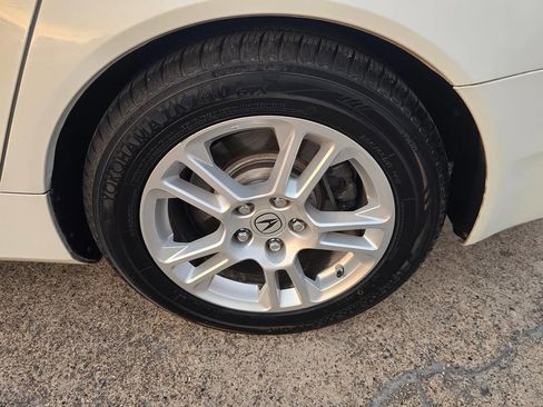 Used 2011 Acura TL w/ Technology Package image 46