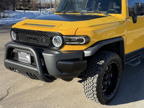 Used 2007 Toyota FJ Cruiser 4WD w/ Upgrade Pkg 2 image 14