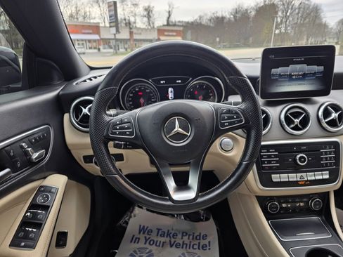 Used 2019 Mercedes-Benz CLA 250 4MATIC image 11