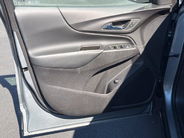 Certified 2024 Chevrolet Equinox LT FWD image 10