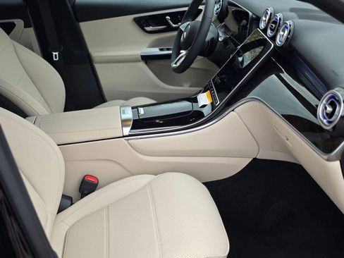 New 2026 Mercedes-Benz GLC 300 4MATIC image 21