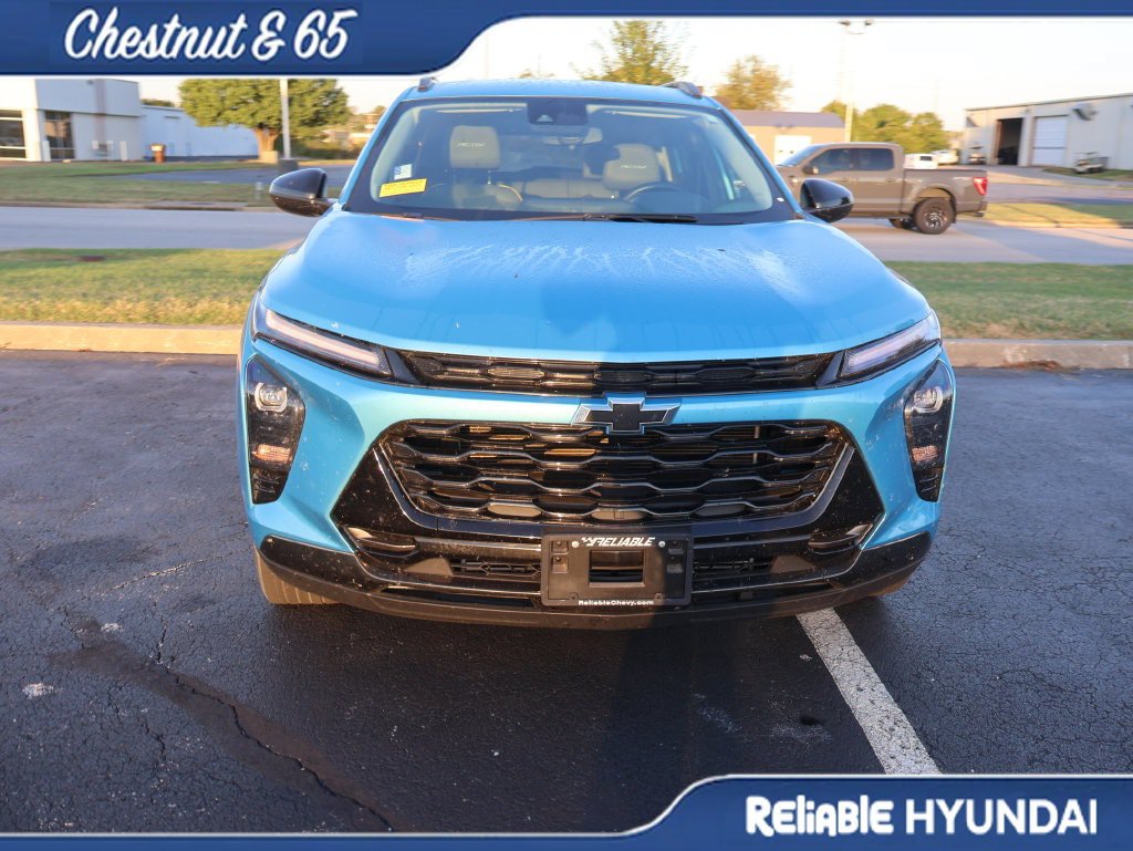 Used 2025 Chevrolet Trax ACTIV w/ Driver Confidence Package FWD image 6