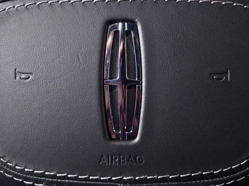 New 2025 Lincoln Navigator Reserve w/ Jet Appearance Package image 37