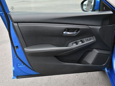 Used 2024 Nissan Sentra SV image 13