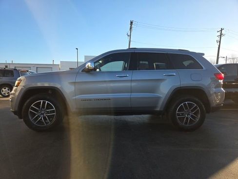 Used 2019 Jeep Grand Cherokee Limited image 4