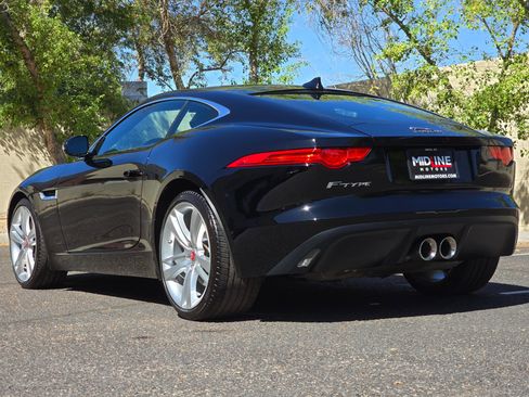 Used 2016 Jaguar F-TYPE Coupe image 8