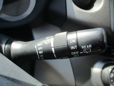 Used 2012 Toyota RAV4 4WD w/ Value Pkg image 31
