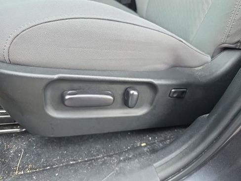 Used 2023 Toyota Tacoma SR5 image 12