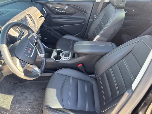 Used 2024 GMC Terrain Denali w/ Black Diamond Edition AWD/4WD image 28