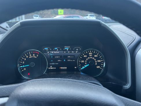 Used 2017 Ford F150 Lariat image 9