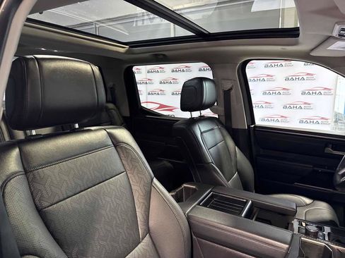 Used 2024 Toyota Tundra Limited AWD/4WD image 36