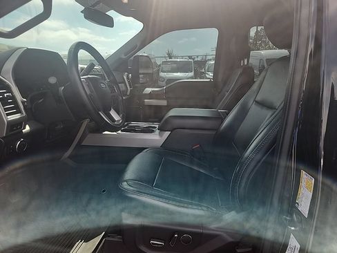 Used 2019 Ford F250 Lariat w/ Lariat Value Package AWD/4WD image 19