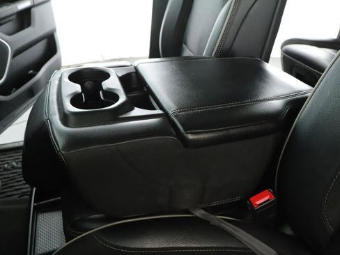 Used 2022 RAM 1500 Laramie image 5