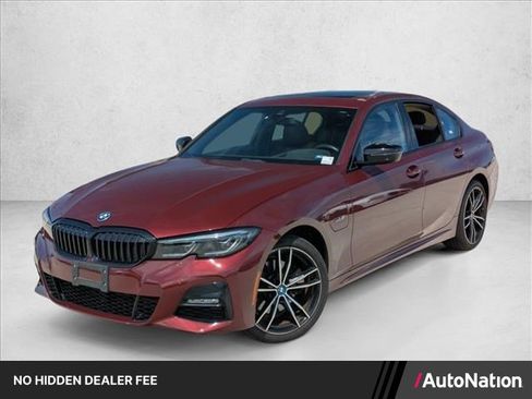 Used 2022 BMW 330e xDrive w/ M Sport Package AWD/4WD image 1