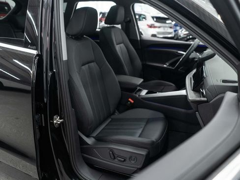 Used 2025 Audi Q5 Premium AWD/4WD image 11