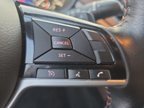 Used 2025 Nissan Altima 2.5 SR FWD image 17
