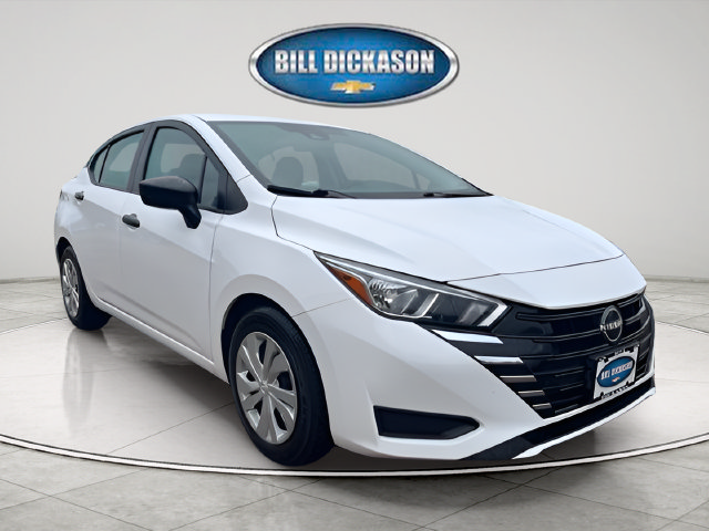 Used 2023 Nissan Versa S FWD image 1