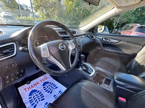 Used 2016 Nissan Rogue SL w/ SL Premium Package AWD/4WD image 16