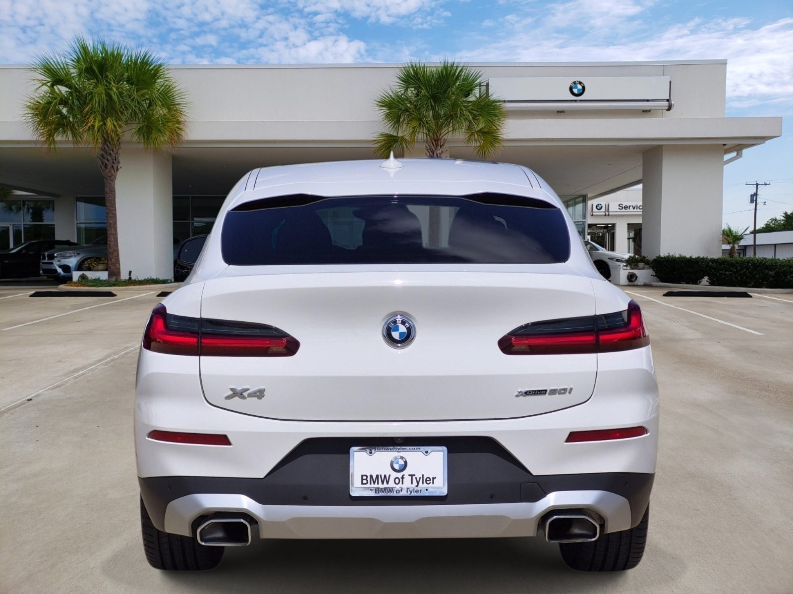 Certified 2024 BMW X4 xDrive30i w/ Premium Package AWD/4WD image 5