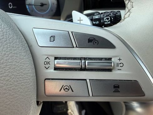 Used 2023 Hyundai Palisade Limited AWD/4WD image 14