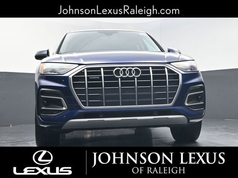 Used 2021 Audi Q5 2.0T Premium w/ Convenience Package AWD/4WD image 17